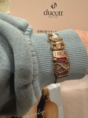 Customer photo review of Mesh charm birthstones rosé gold