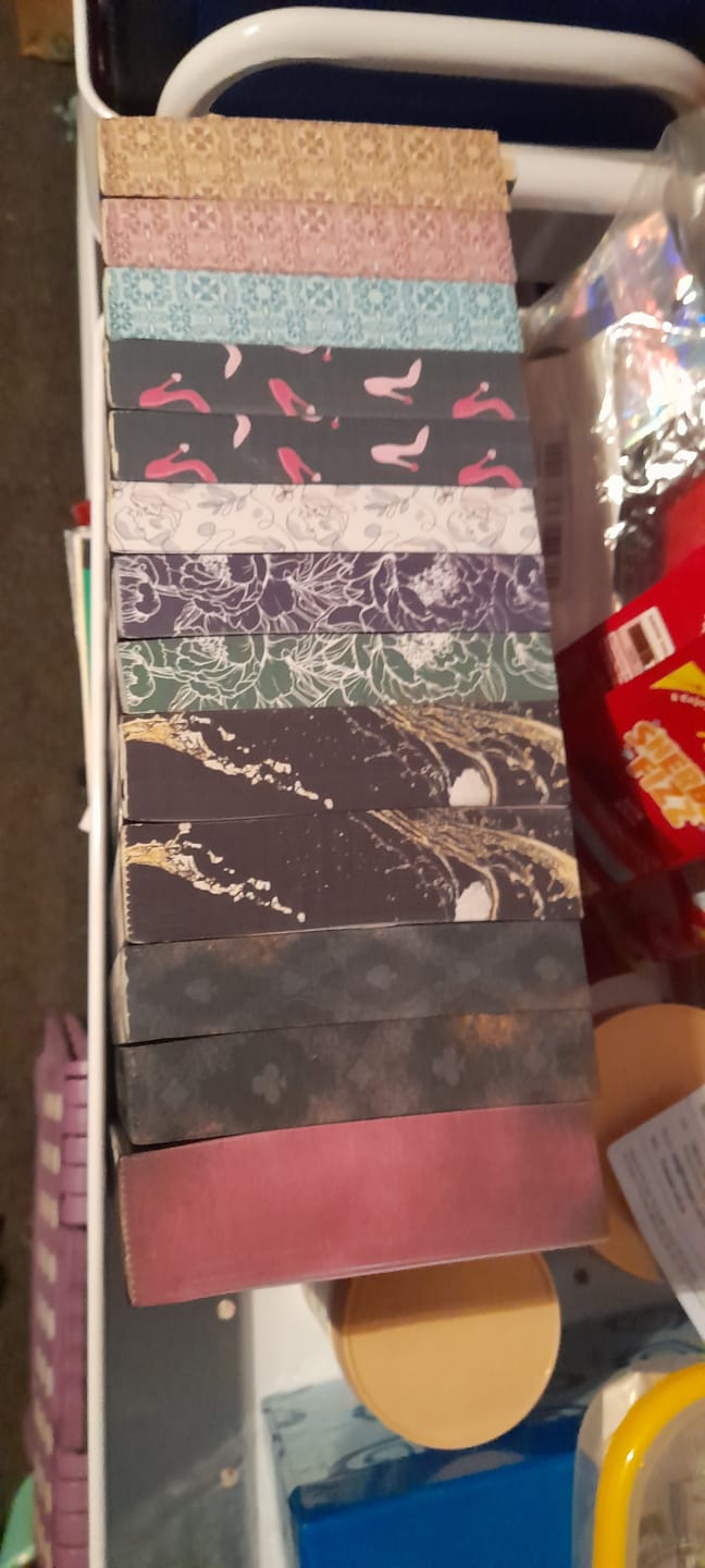 Customer photo review of Large Blind Book Box