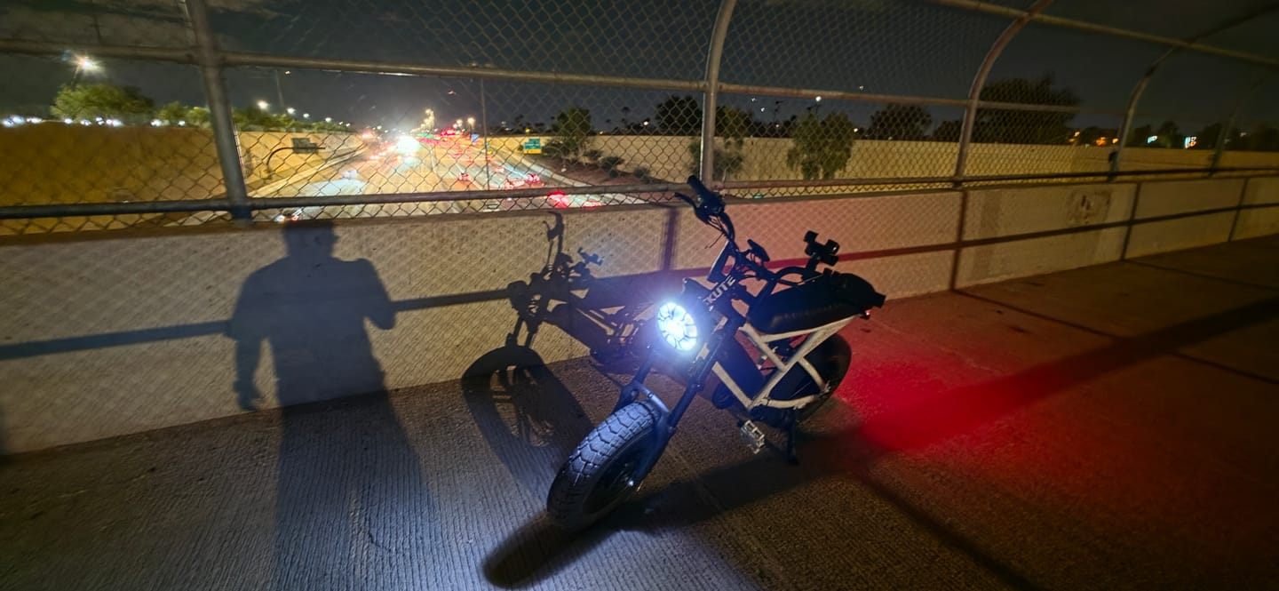Customer photo review of Eskute® V100 16*4.0" Mini Electric Bike