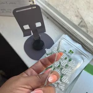 Customer photo review of Zero-Fit Korean Pimple Patch Duo