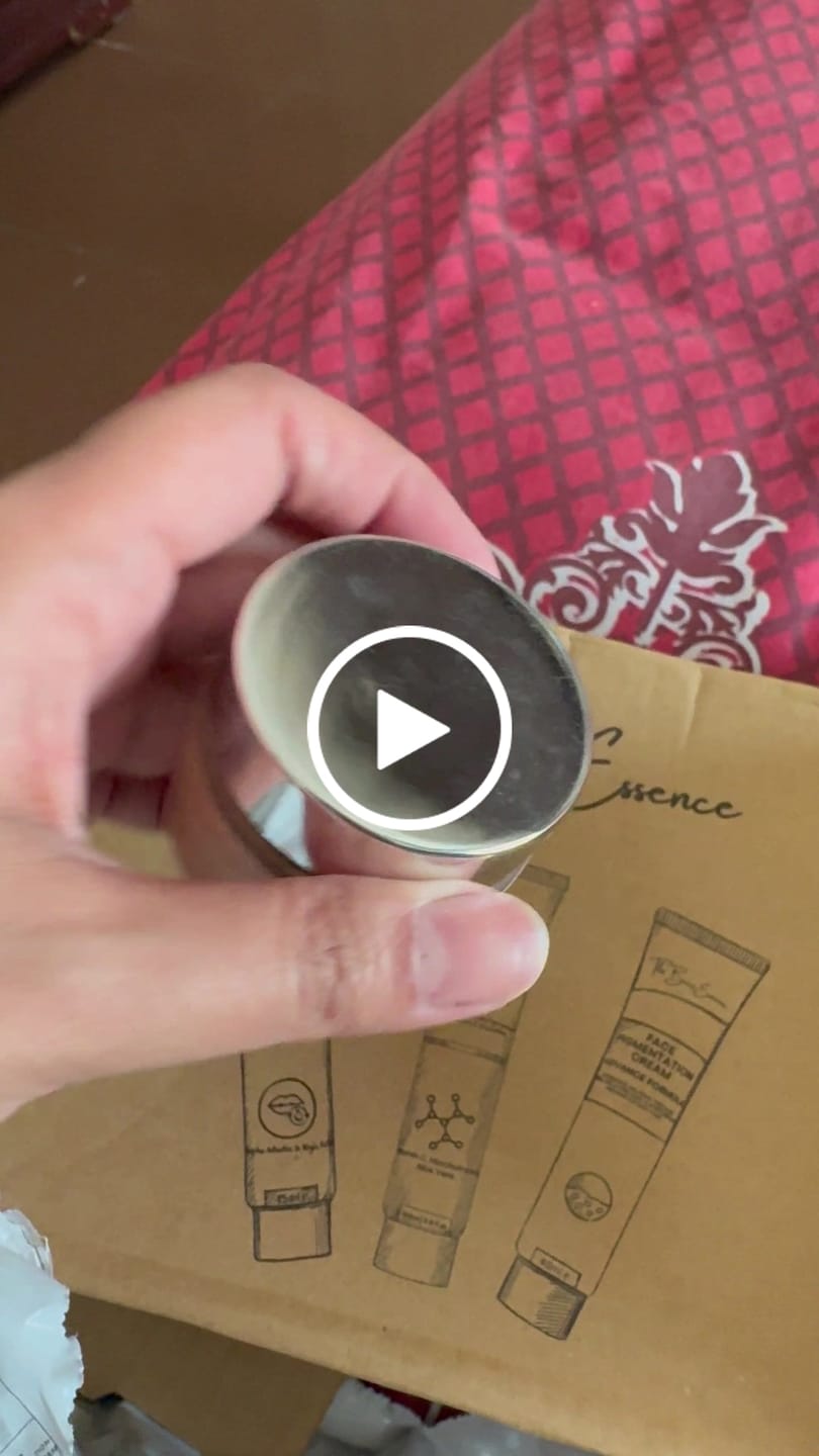 Customer video review of Pack of 2 Lip Cream + FREE Scrub