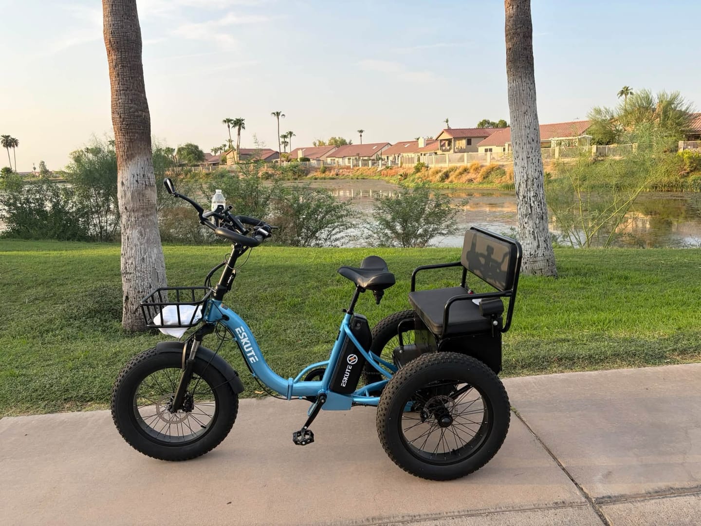 Customer photo review of Eskute® T300 Max Folding Electric Trike with Reverse Function