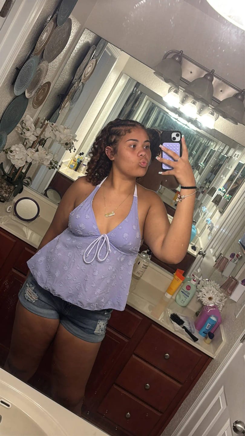 Customer photo review of Emoswim - Womens Fashion Tankini Swimsuit Stylish Two-Piece Swimwear Comfortable Beachwear