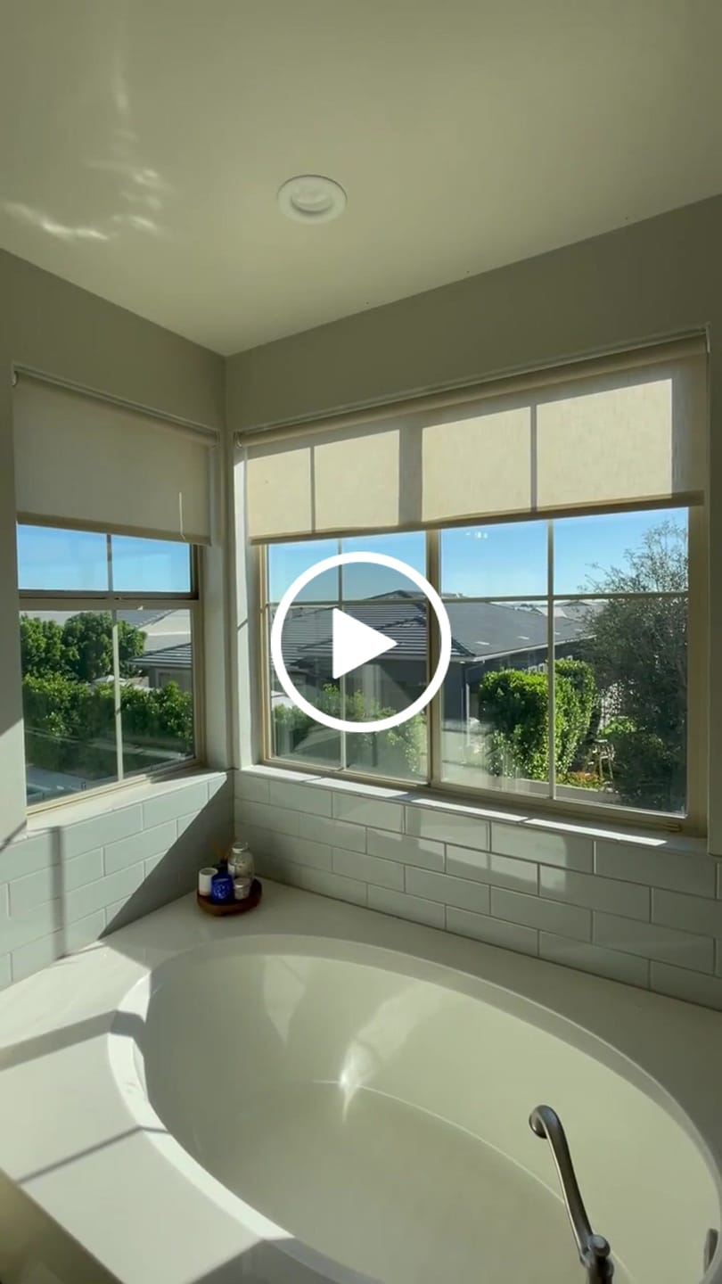 Customer video review of Light Filtering Roller Shades