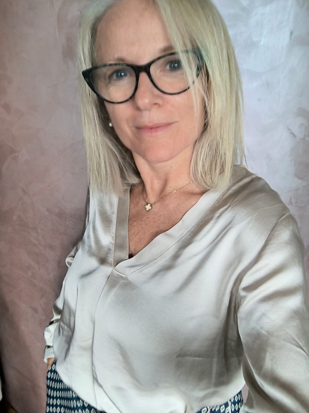 Customer photo review of BLUSA ARON LANA