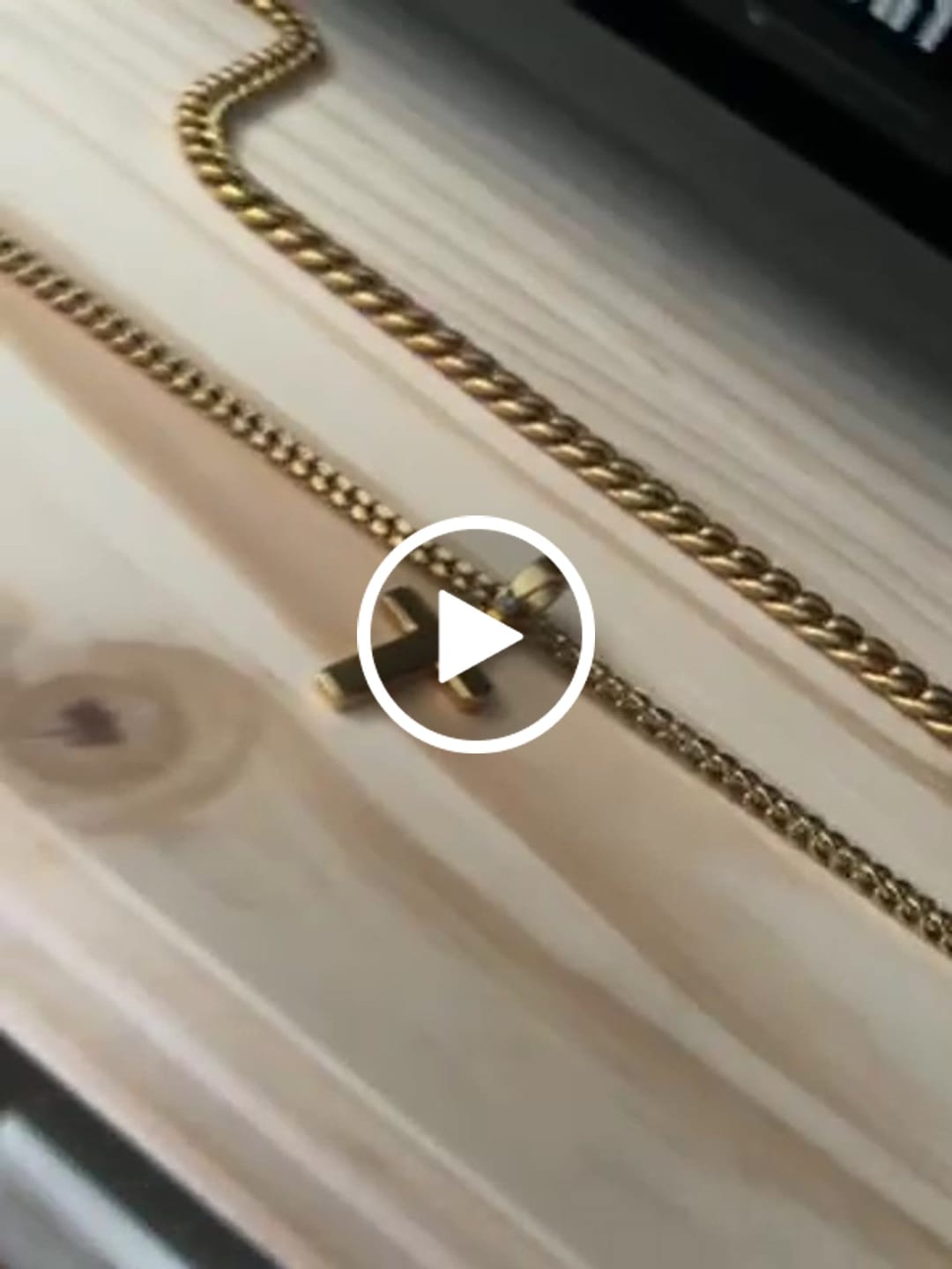 Customer video review of Cross (Gold)