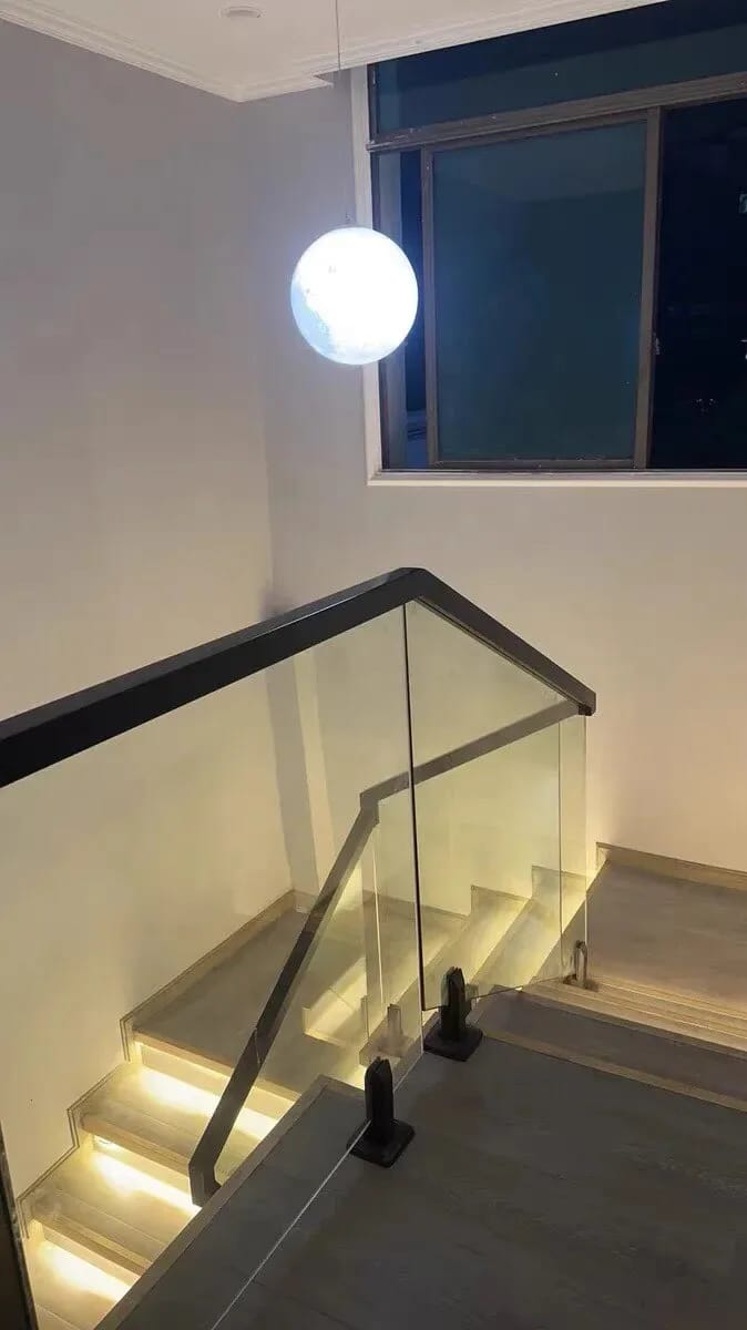 Customer photo review of Moon Pendant Light, 3D-Printed Acrylic Sphere, 18–22 cm