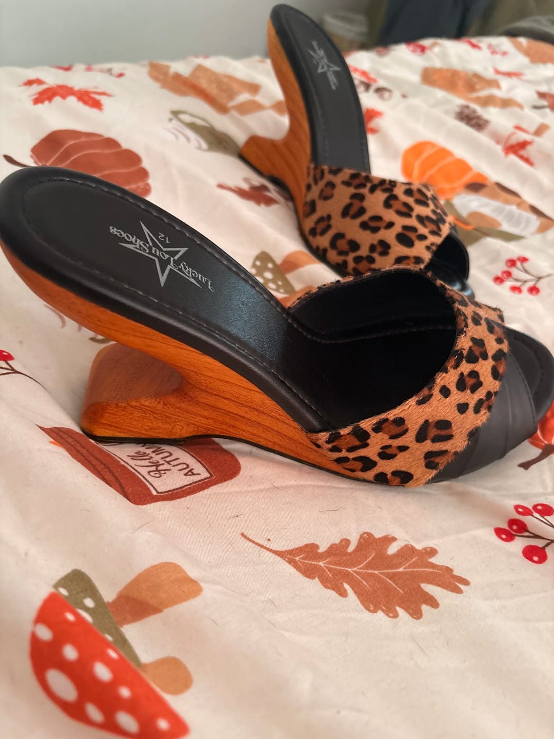Customer photo review of on Sale - Ilze Mule - 4" hand-carved wood wedge shoes / Black Leather and Leopard