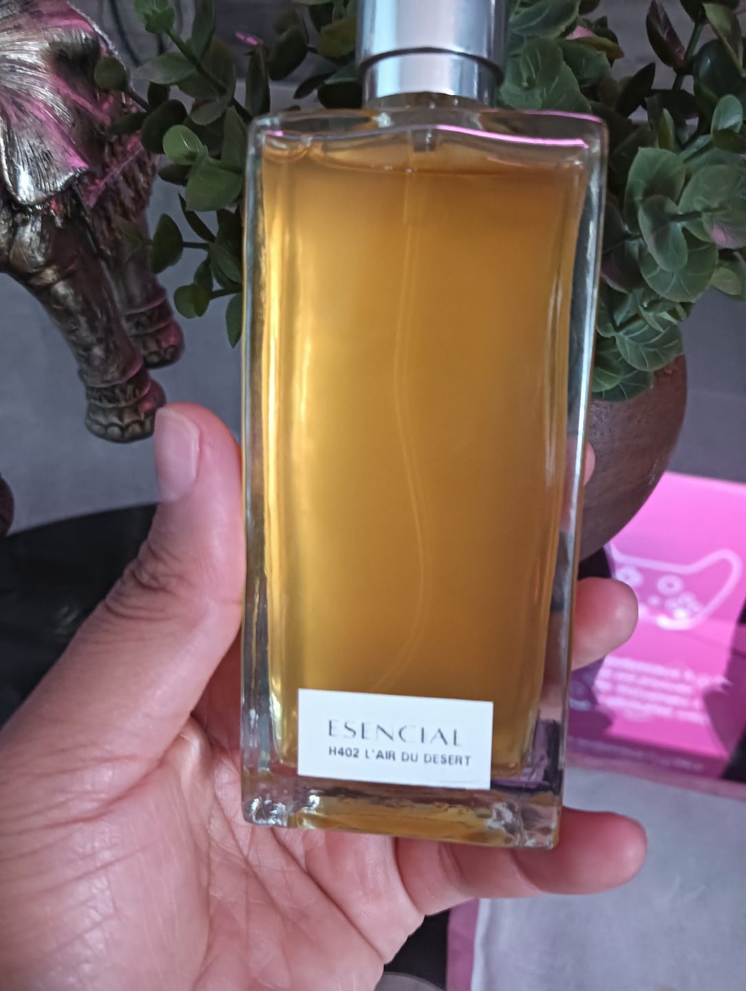 Customer photo review of H402 Inspirado en: 02 L'Air du Desert Marocain - Tauer Perfumes