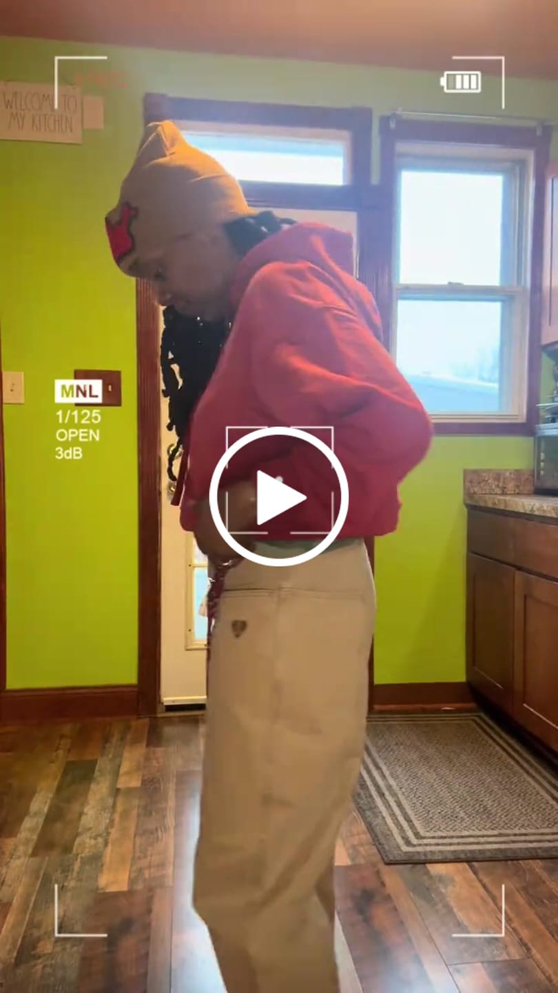 Customer video review of Aelfric Eden Baggy Barrel Pants