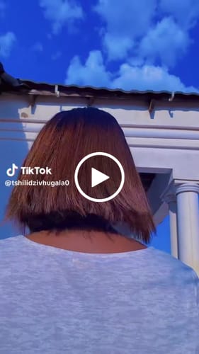 Customer video review of 10” 5x5 Hand Made Vietnamese SDD Bone Straight Ombre Choc Brown Wig