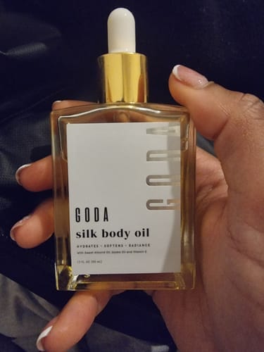 Customer photo review of Goda® Silk Body Oil
