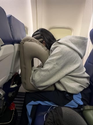Customer photo review of CozyCloud™ - Almohada de Viaje Inflable