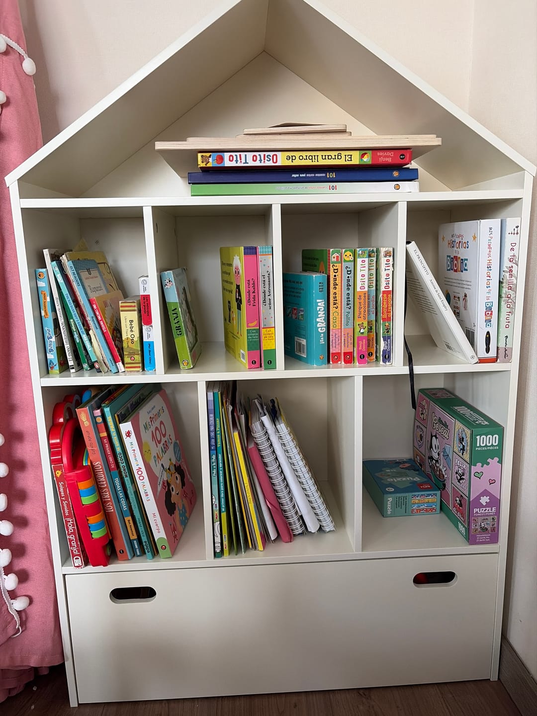 Customer photo review of Librero Infantil Casita Blanco