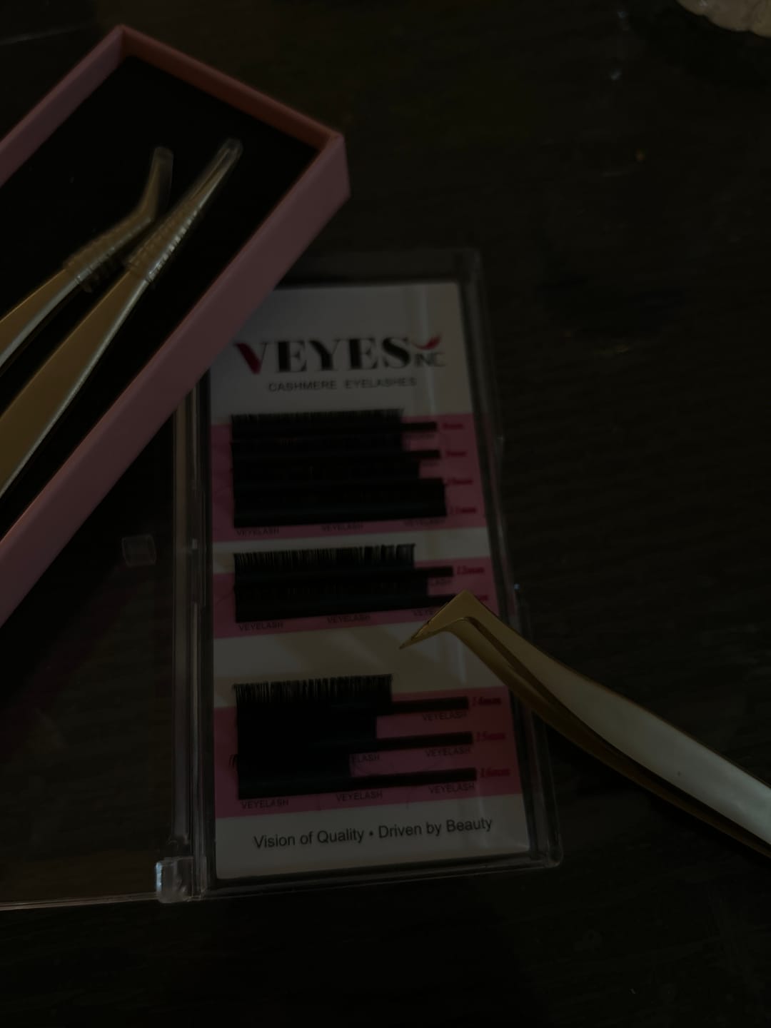 Customer photo review of Luxe Gold Precision Tweezer Trio