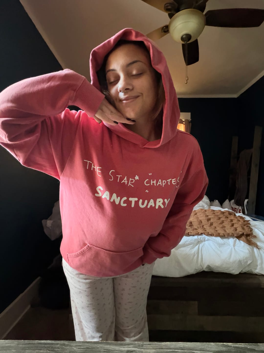 Customer photo review of TXT - THE STAR CHAPTER : SANCTUARY OFFICIAL MD HOODIE