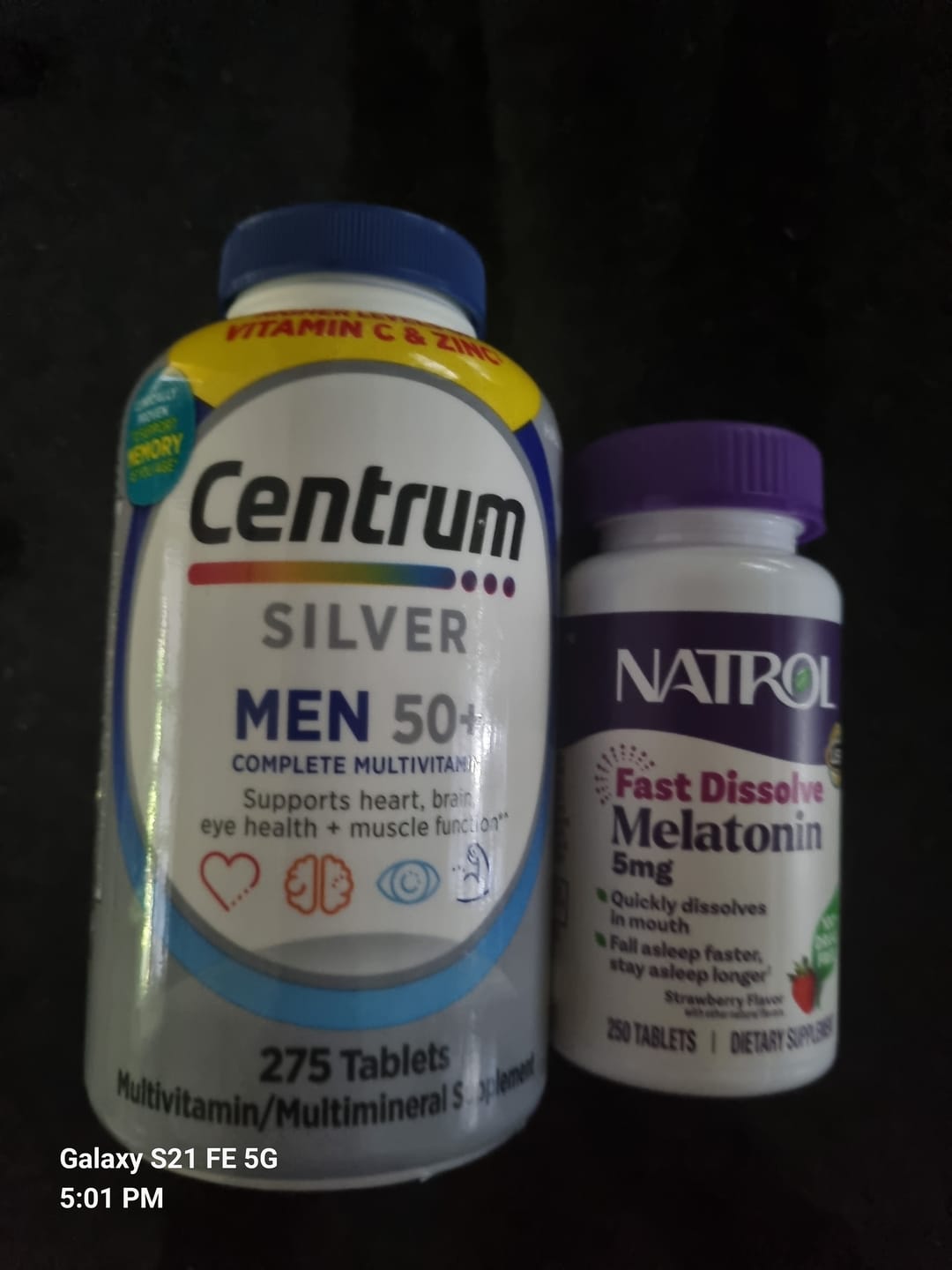 Customer photo review of Centrum Silver - Multivitamina para Homens acima de 50 anos (275 Caps)