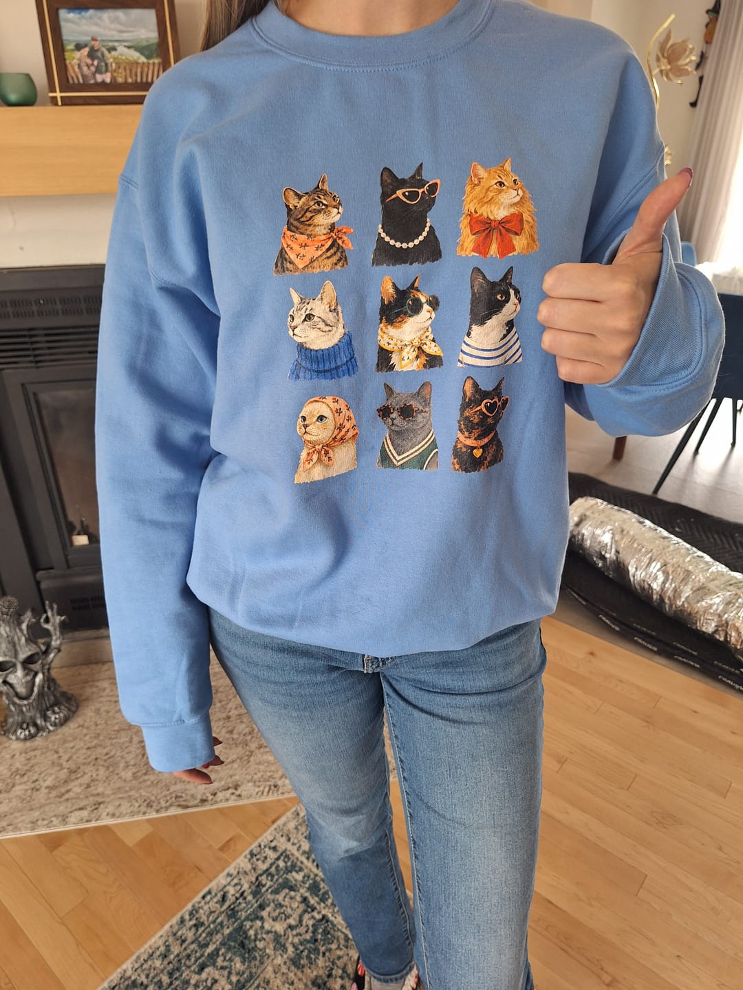 Customer photo review of Sweatshirt Chats Stylés