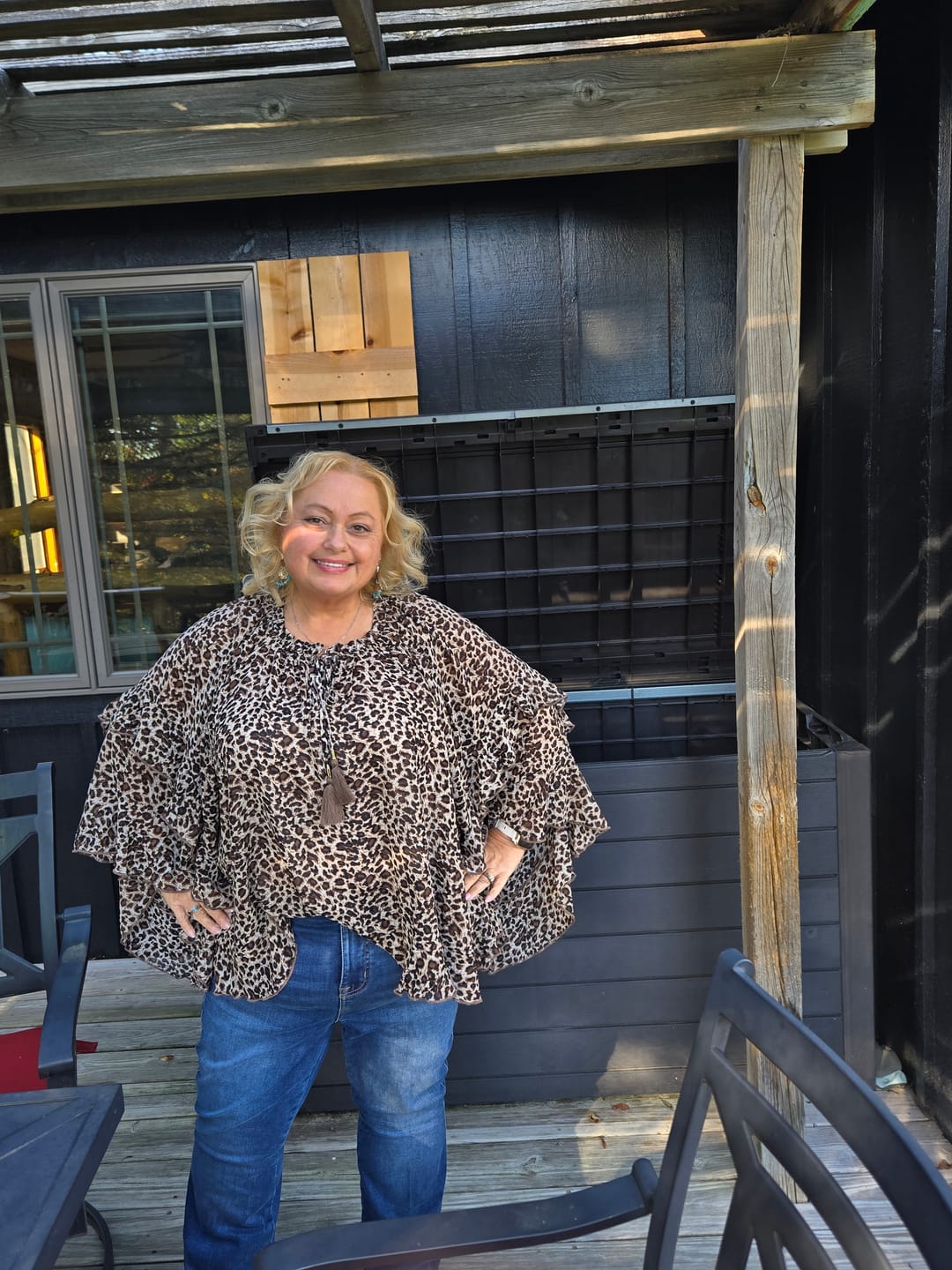 Customer photo review of Judy Blue High Waist Arc Leg Jeans W/ Hollywood Waist