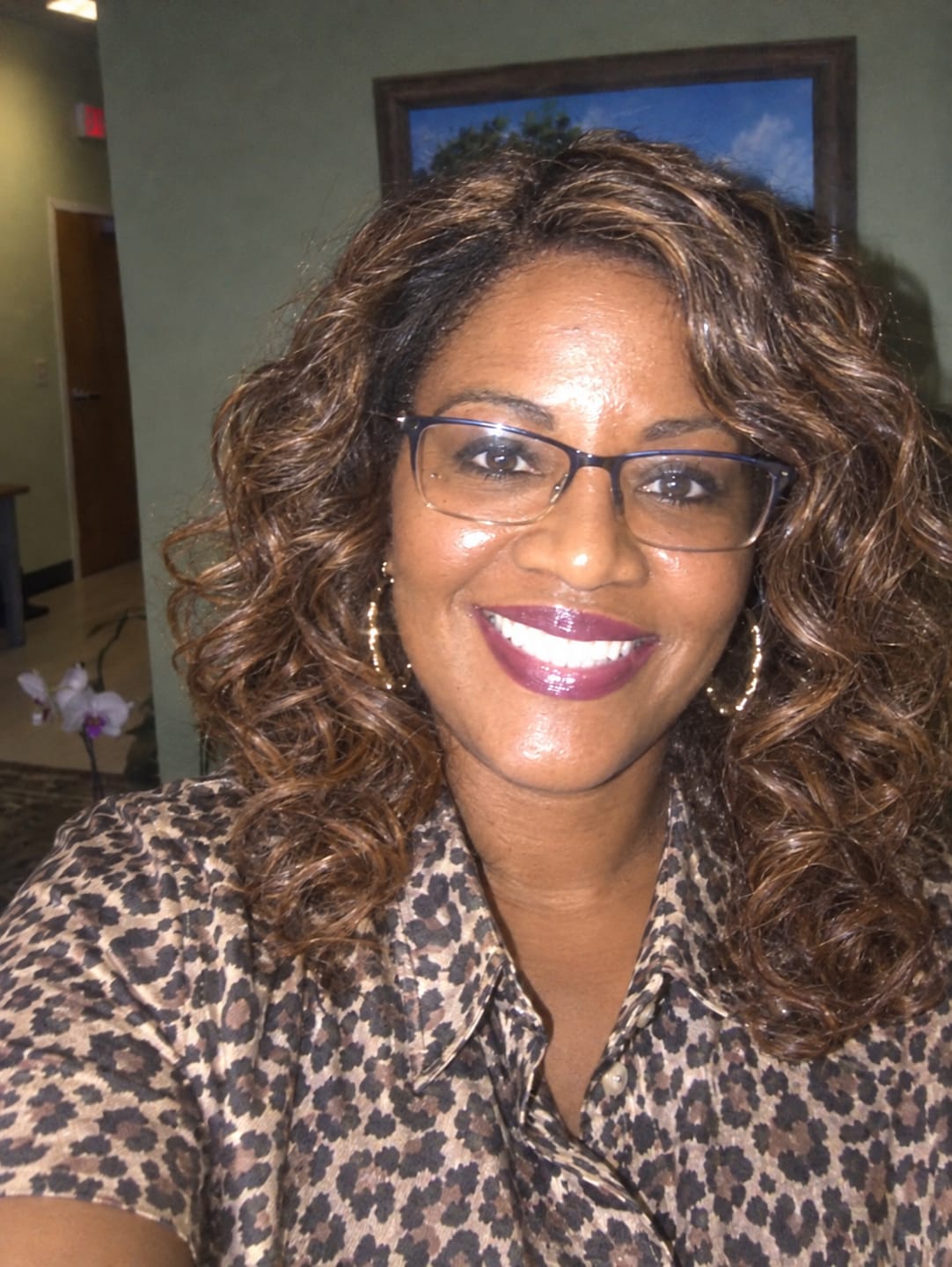 Customer photo review of Model Model Bestie Glueless Lace Part Wig - EMILY