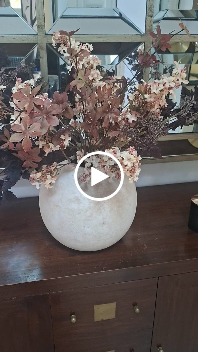 Customer video review of Bouquet Livia