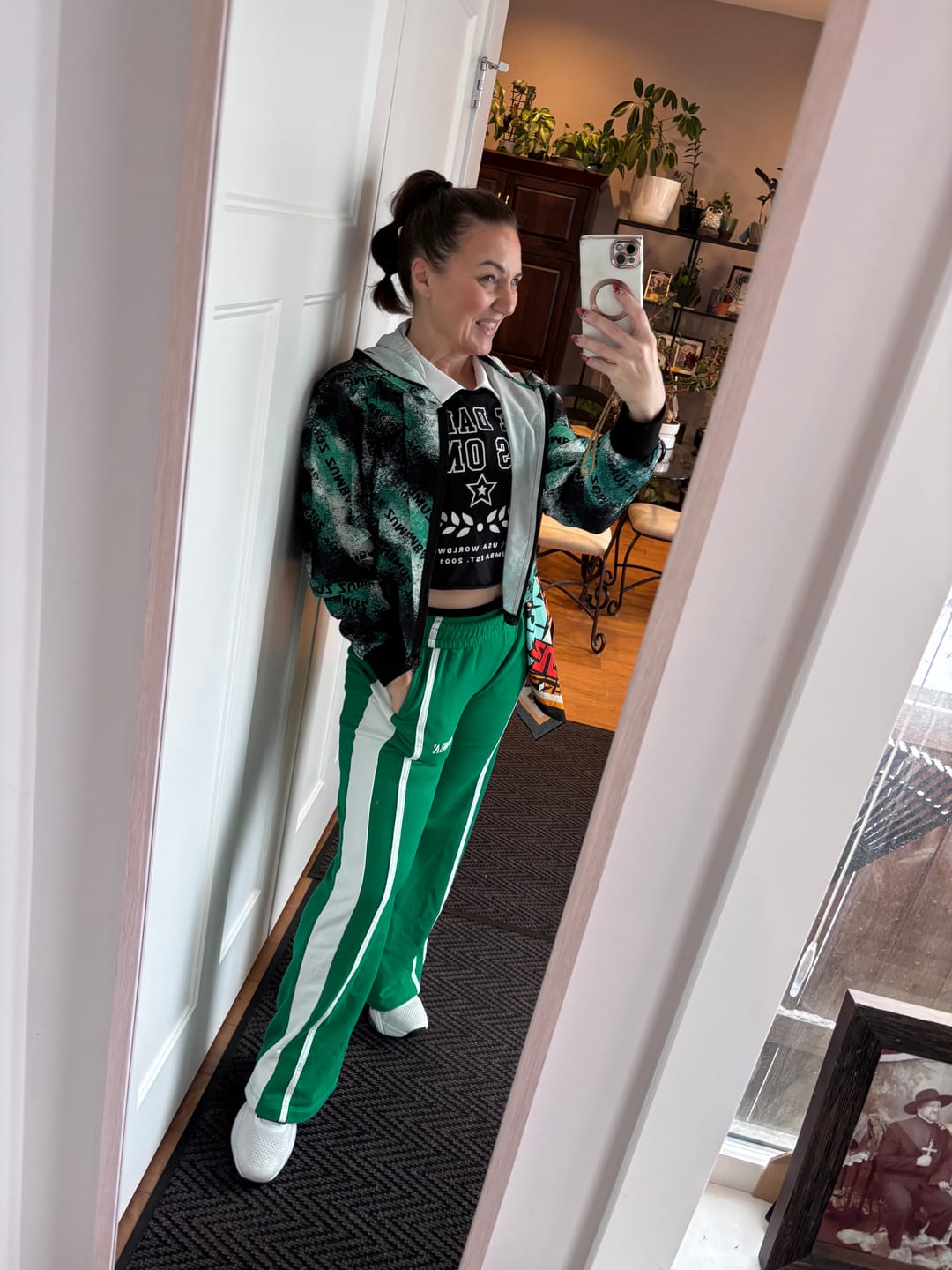 Customer photo review of Apres Zumba Crop Woven Zip-Up Hoodie