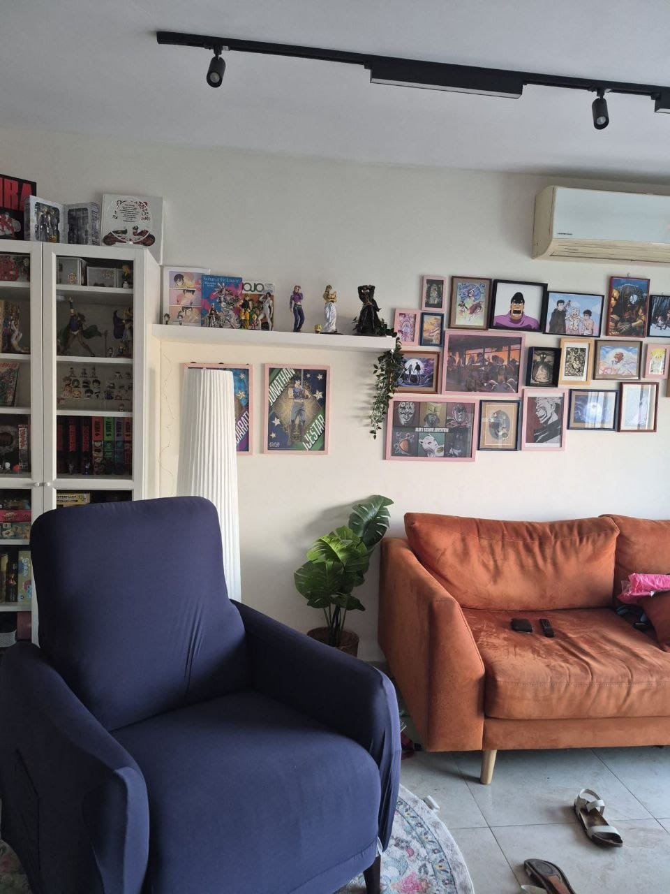 Customer photo review of כיסוי חלק לכורסא נפתחת בכל הצבעים