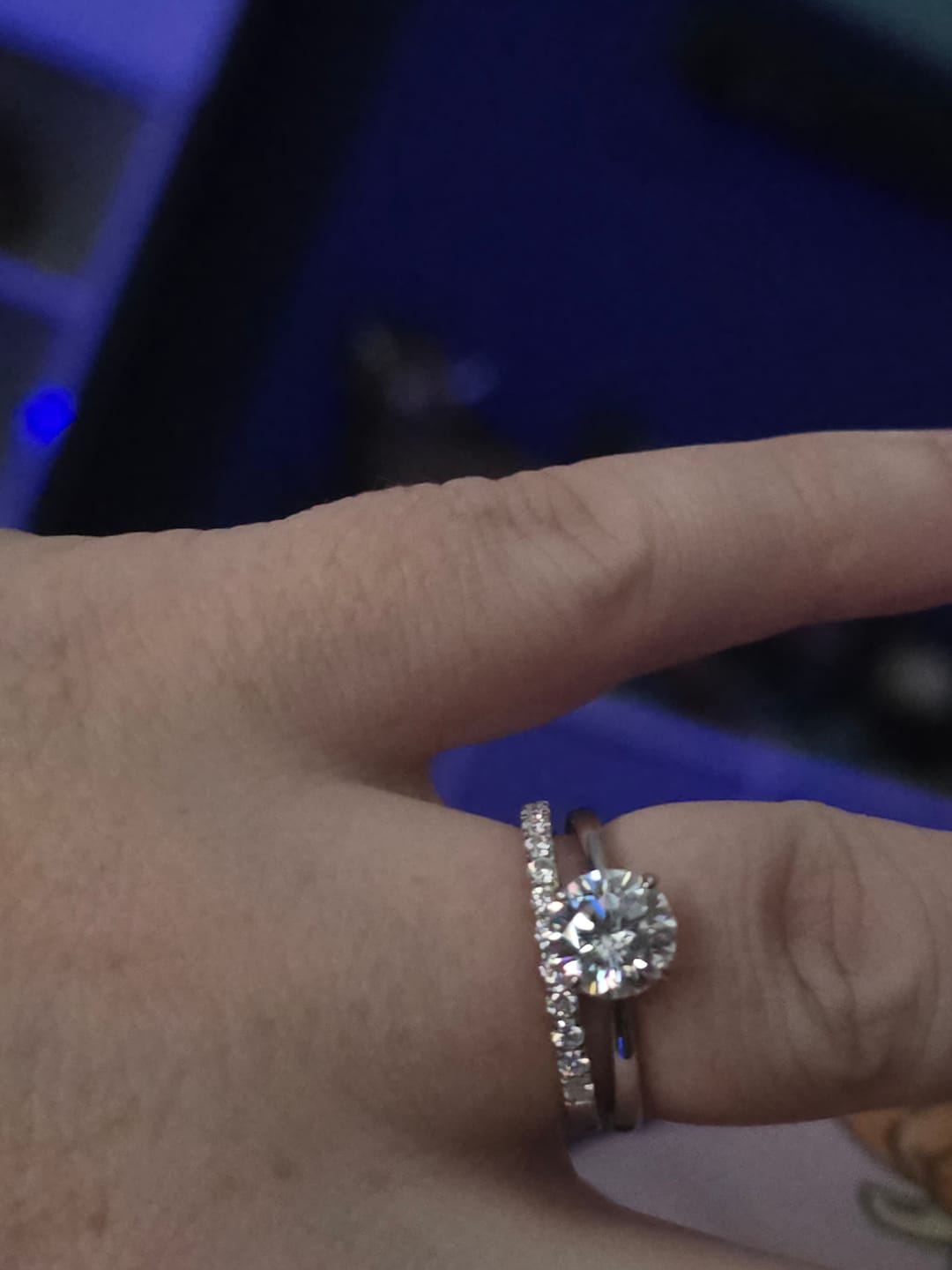 Customer photo review of 2CT Round Cut Moissanite Engagement Ring Set