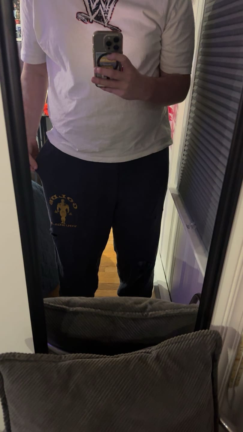 Customer photo review of 2054 - Gold's Iron Legacy Layered Joggers