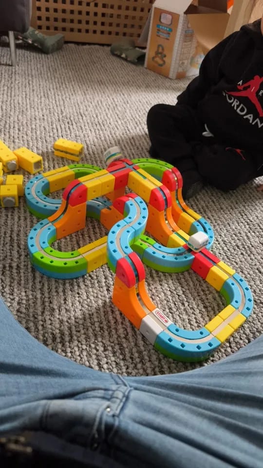 Customer photo review of JUNIOR CIRCUITO MÁGICO