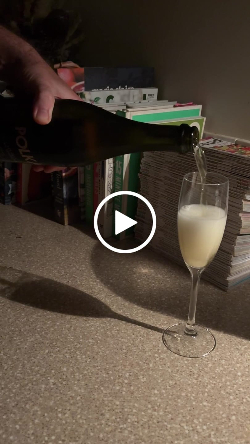 Customer video review of De-Alc Sparkling Wine