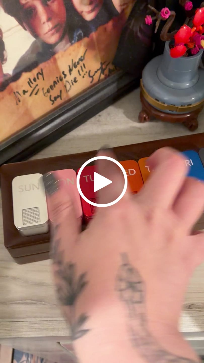 Customer video review of MagNano Travel Box