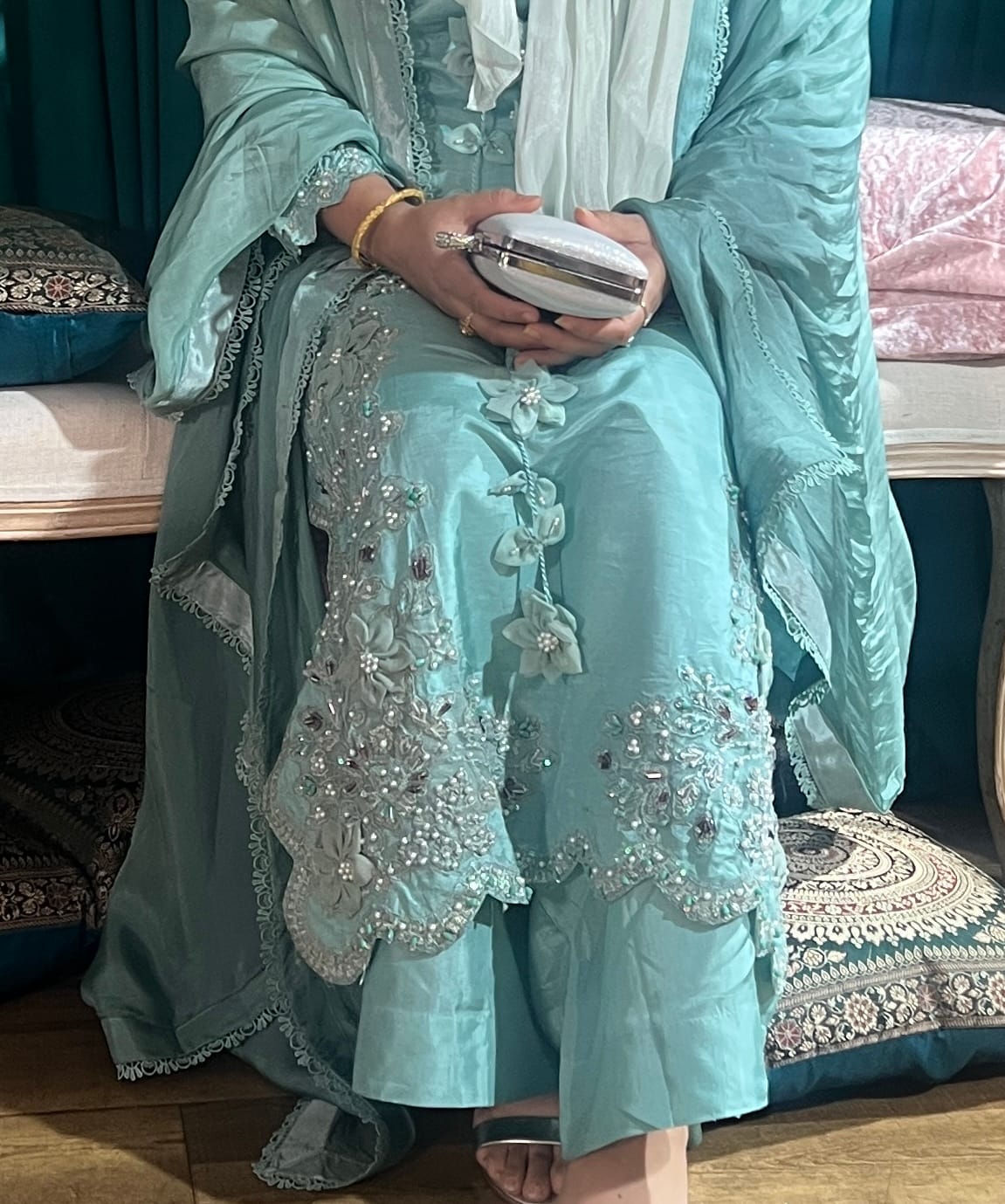 Customer photo review of ZRQ-02 SAPPHIRE - RAW SILK SUIT