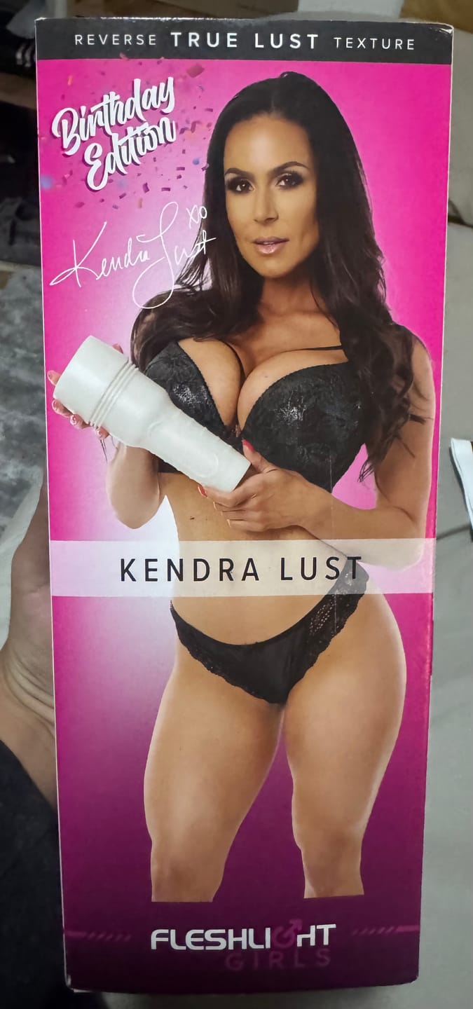 Customer photo review of Kendra Lust Birthday Cake Edition Fleshlight