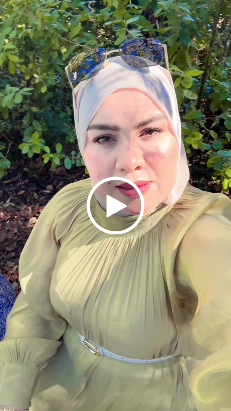 Customer video review of Avocado Bomb Eye Cream