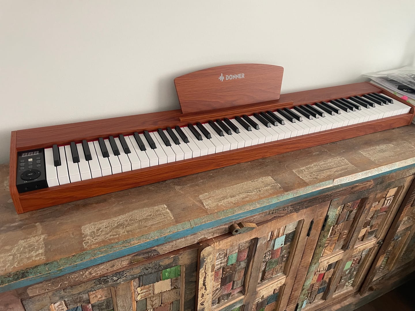 Customer photo review of Donner DEP-1S Tastatur im Holzstil Digitalpiano