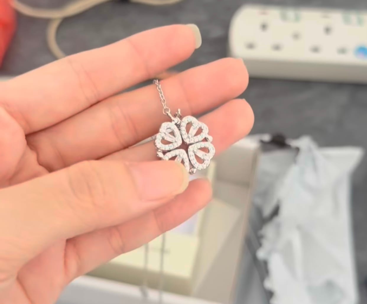 Customer photo review of Daphne Clover Necklace
