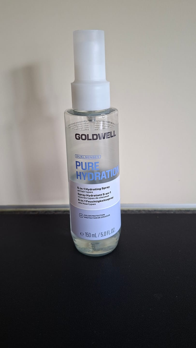 Customer photo review of Pure Hydration 5-in-1 Hydrating Spray