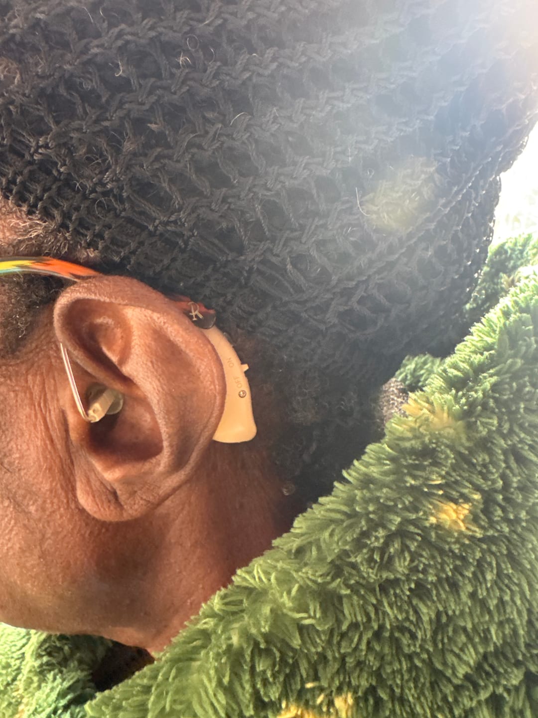 Customer photo review of BTE Rechargeable Hearing Amplifiers, with Wireless Charging Case