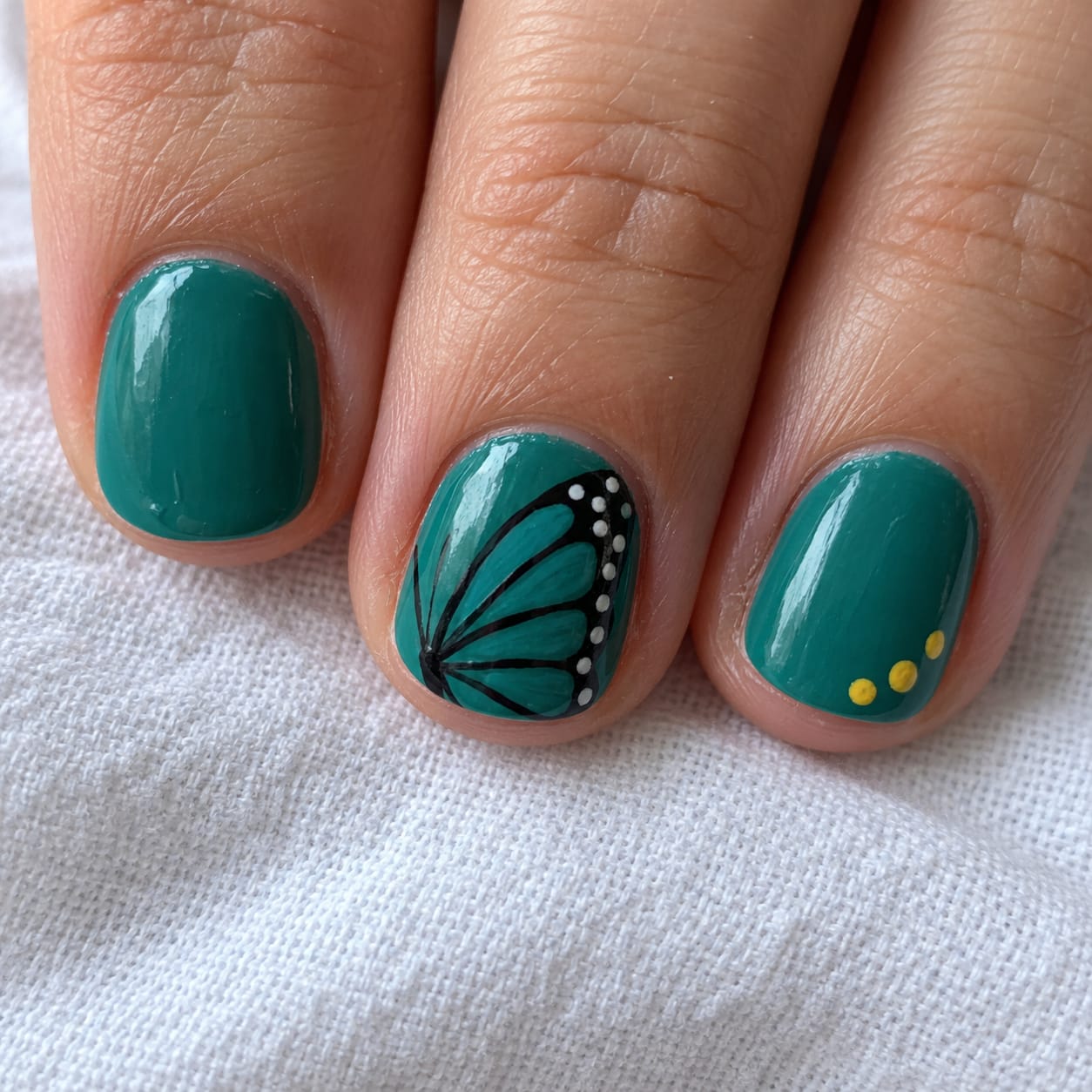 Customer photo review of Marcadores de uñas: diseños de salón sin pulso