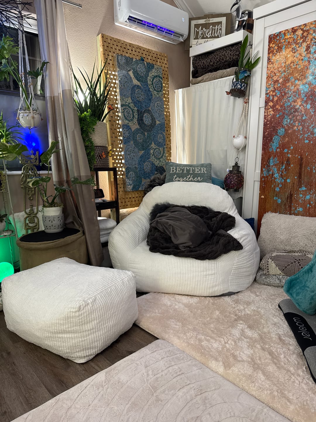 Customer photo review of Luxury Foam Relax Chair Ottoman