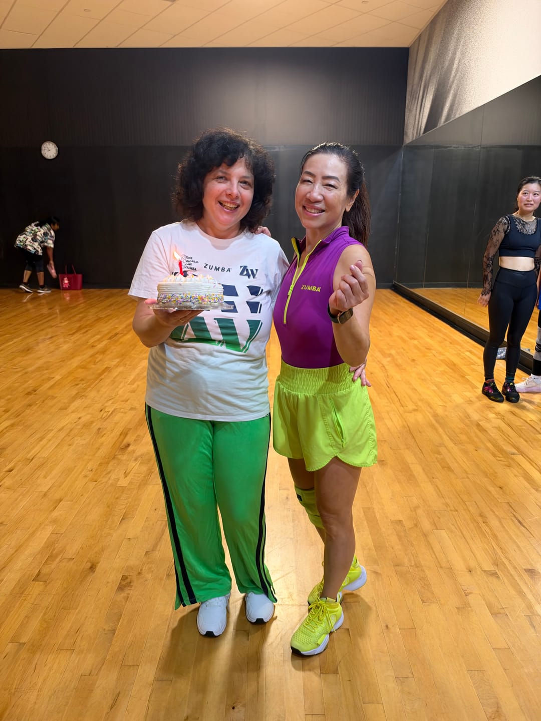 Customer photo review of Zumba Air Stomp Remix - Pink