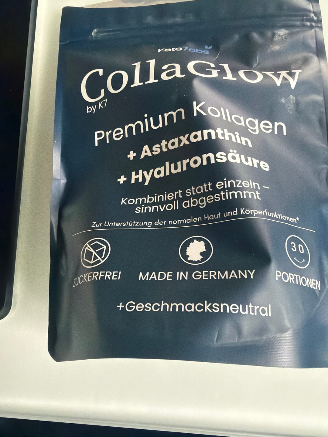 Customer photo review of CollaGlow® 30 Tage Kollagen-Kur mit GlowProtect Komplex™