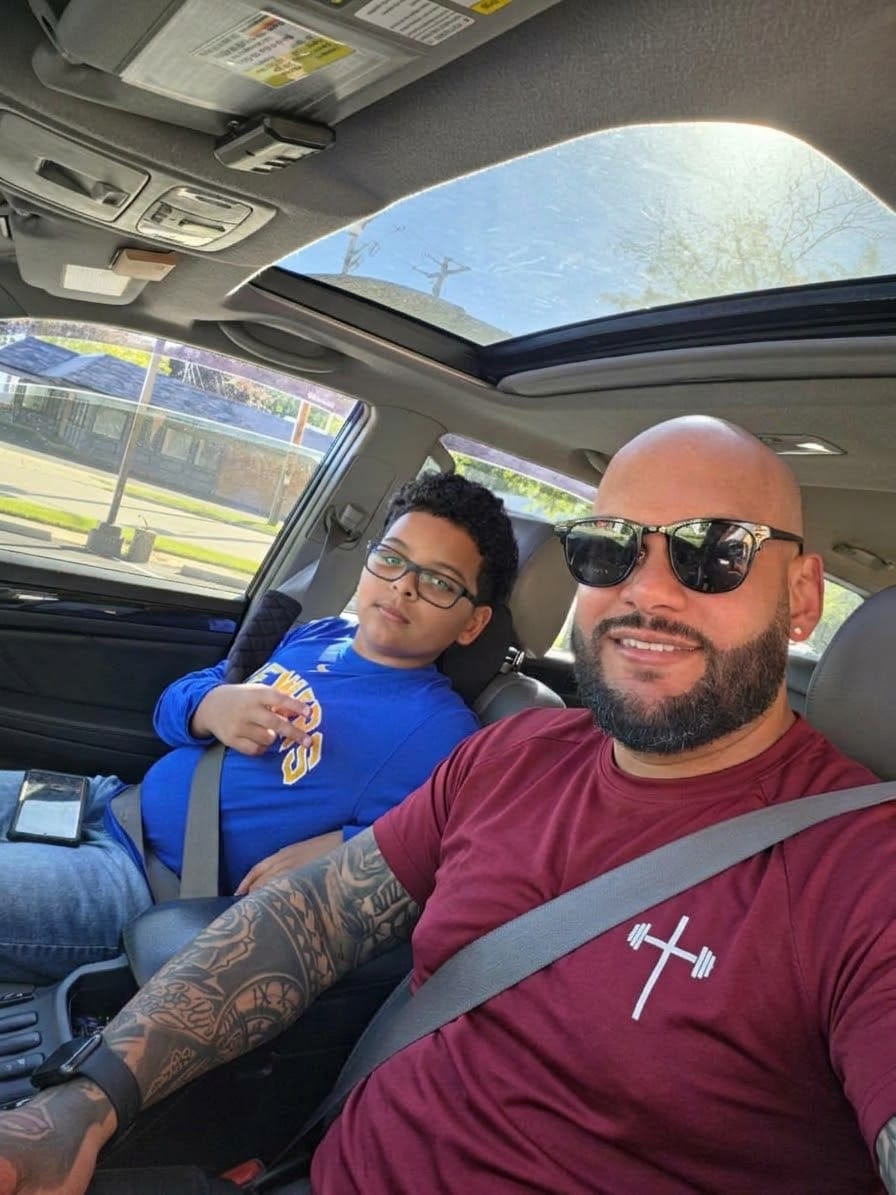 Customer photo review of Original Fitted Performance Tee