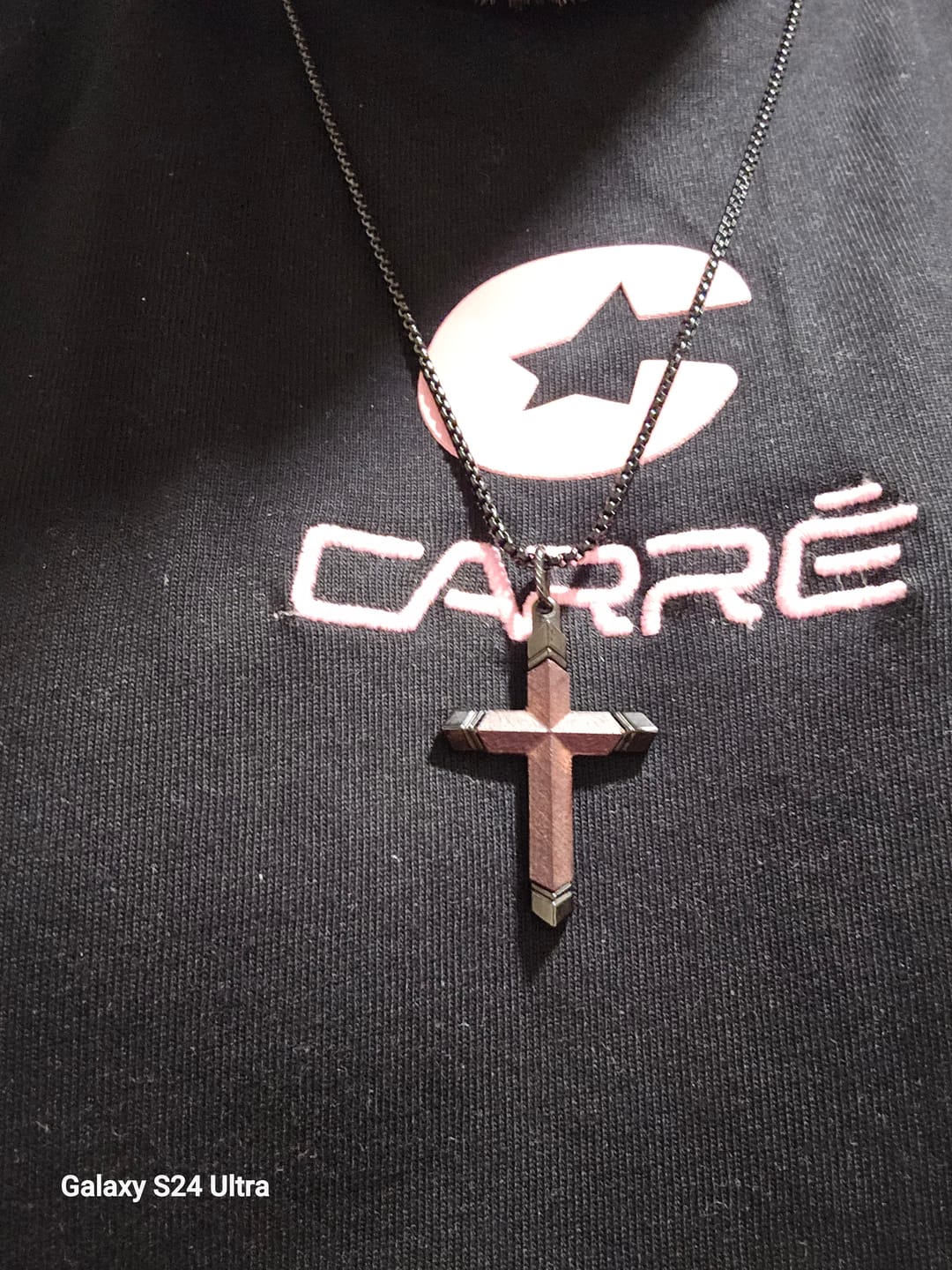 Customer photo review of FREE Today: Multicolor Stainless Steel Inlaid Wooden Cross Pendant Box Chain Necklace
