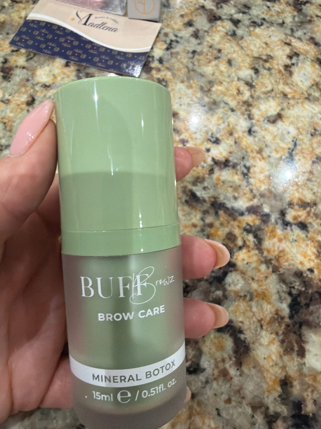 Customer photo review of Brow Care - Mineral Btx 15ml