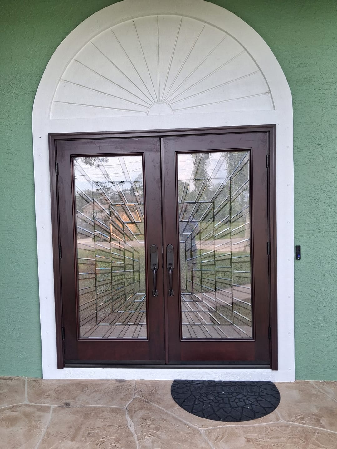 Customer photo review of Solid Wood Exterior Door 300I -Time Tunnel