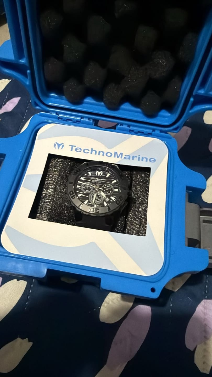 Customer photo review of Reloj Deportivo Para Hombre Technomarine Cruise Medusa TM-115081 - Negro
