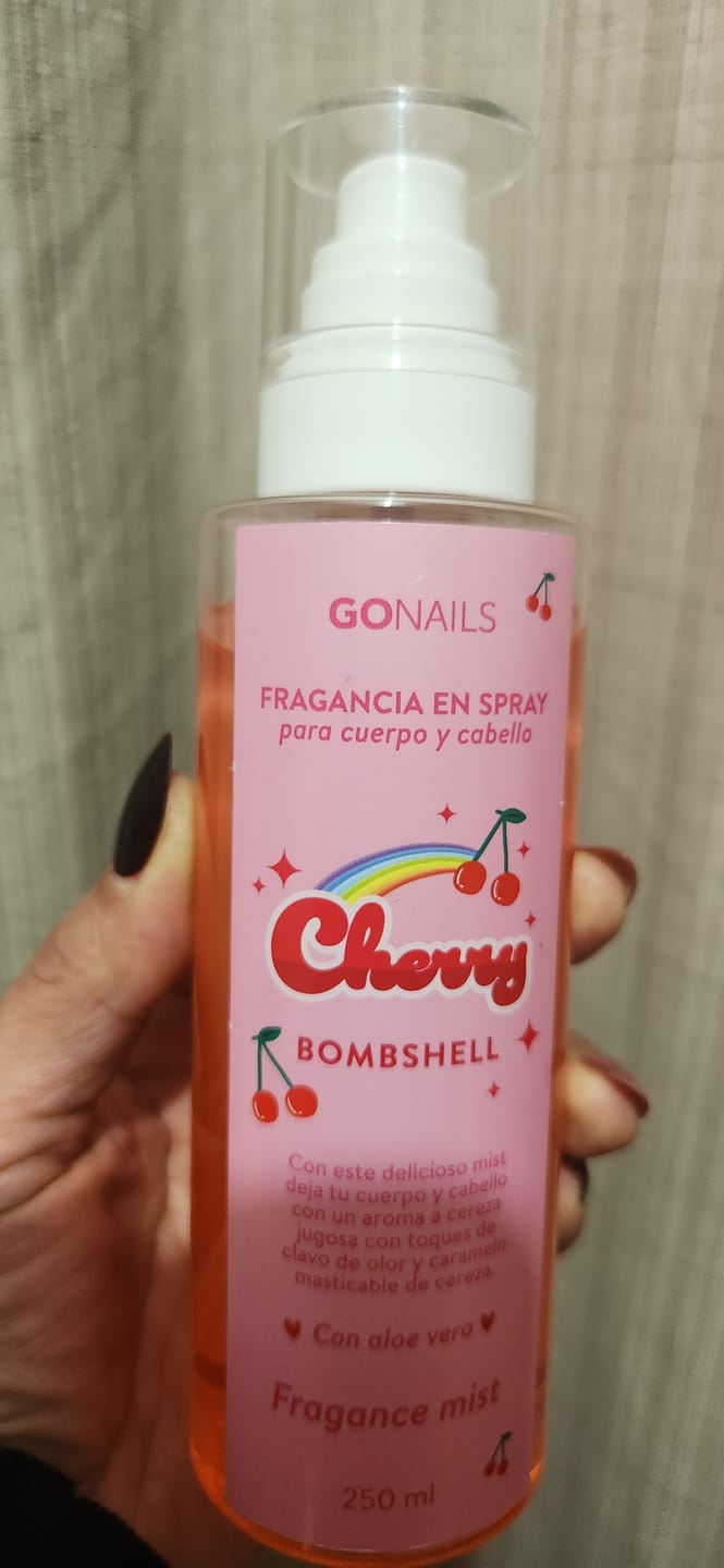 Customer photo review of Fragancia Corporal - Cherry Bombshell