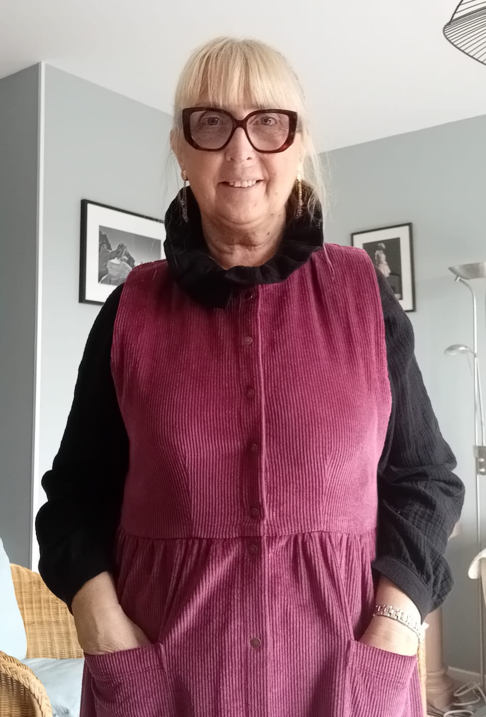 Customer photo review of Blouse Émilie – Double gaze de coton noir